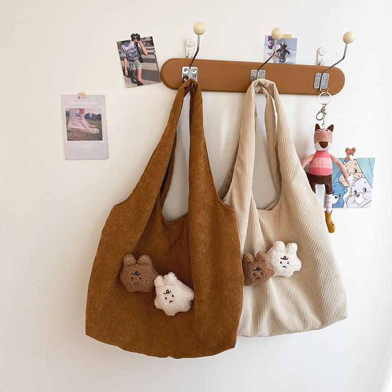 2022 neue kundenspezifische bestickte Einkaufstaschen für Frauen-Designer-Handtaschen öffnen übergroße Kupplungs-Geldbeutel-Cord-Einkaufstasche