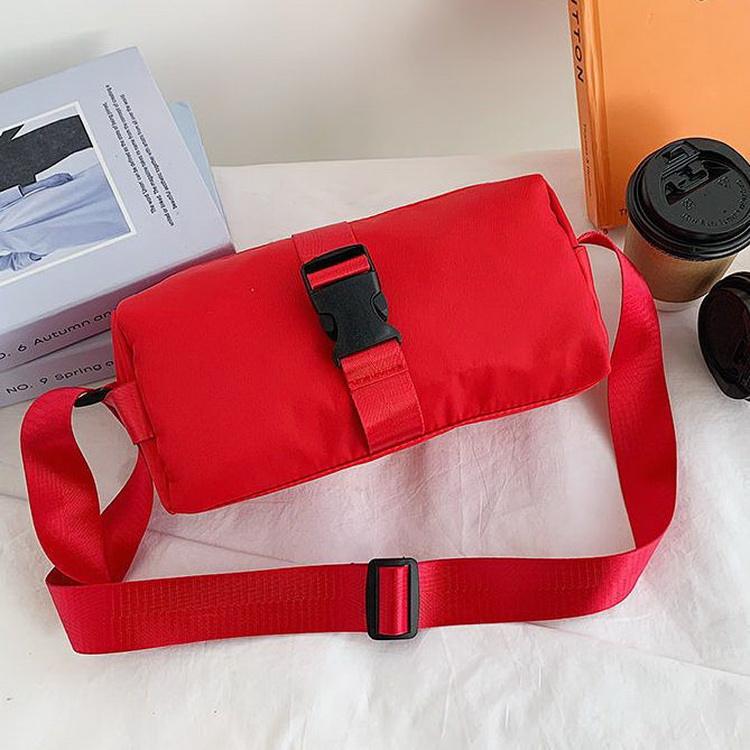 Neues Design kleine Duffle Reisesporttaschen für Männer Frauen wasserdichte Weekender-Großhandelstasche mit Logo