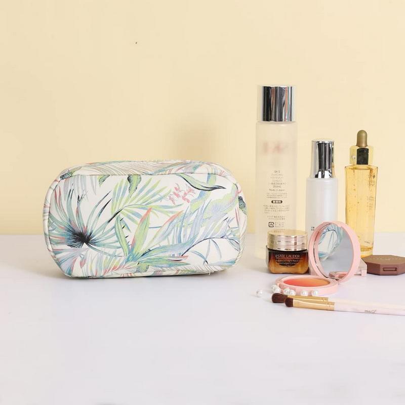 Reise tragbare Leinwand Make-up-Organizer Frauen Kosmetik Reißverschlusstaschen Kulturbeutel Aufbewahrungshalter Make-up-Tasche für Mädchen