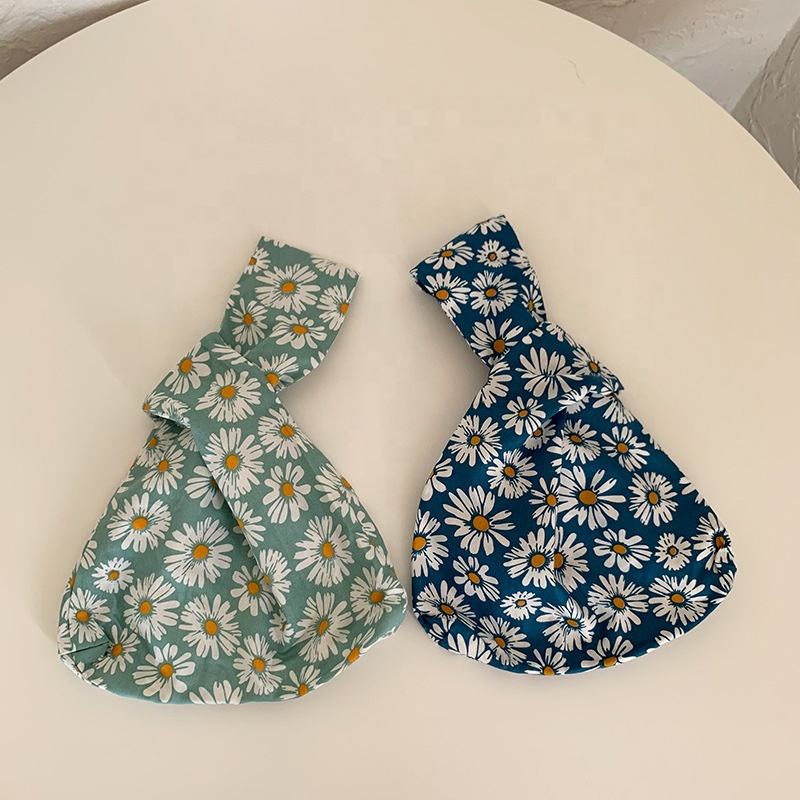 Hot Selling China Hersteller Mädchen Mini Wrist Outdoor Shopping Geldbörse Weihnachtsgeschenk Handtasche Wrist Bag Pouch
